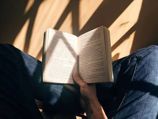 Kişisel Gelişim Kitabı Nasıl Seçilir? Doğru Kitabı Bulmak İçin Rehbet